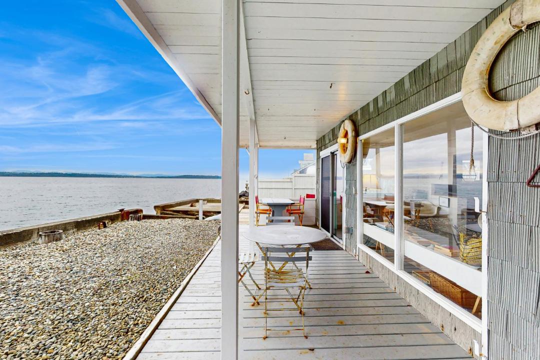 Photo of Others in Rollingbay