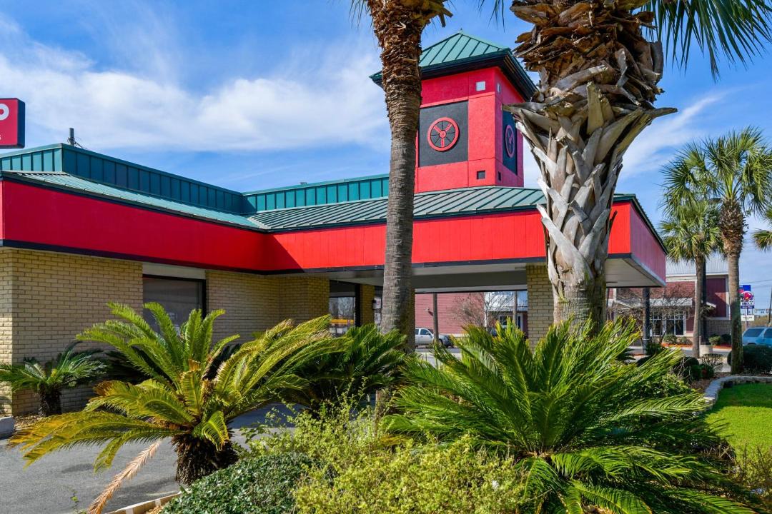 Photo of Others in Lake Park