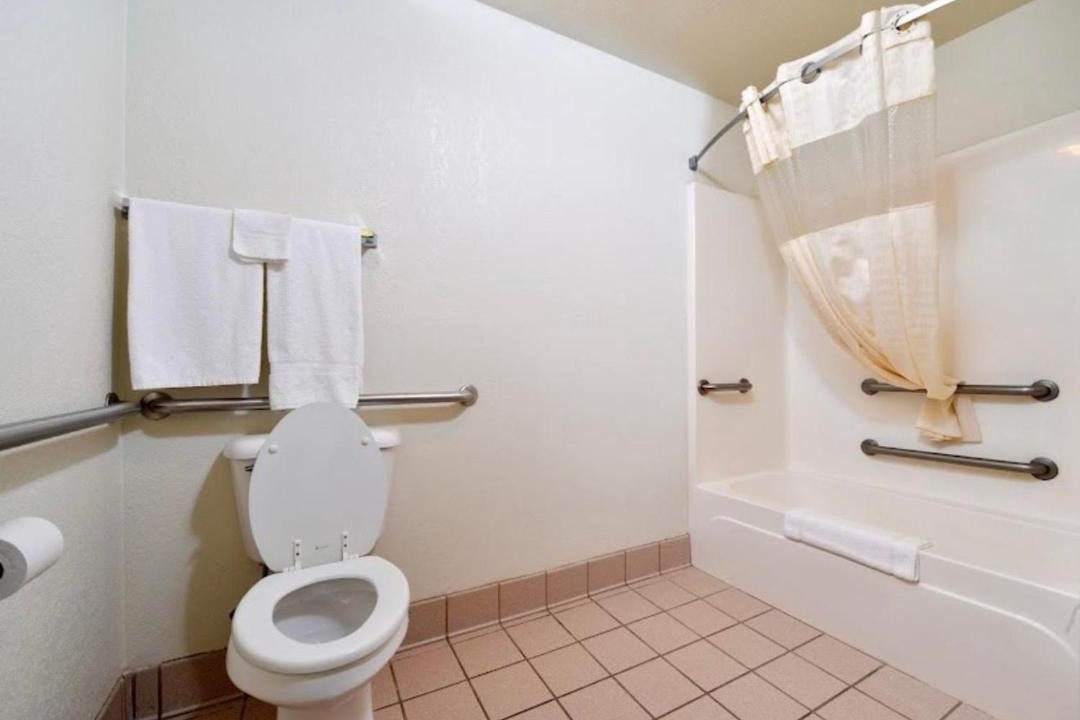 Photo of Bathroom in Smackover
