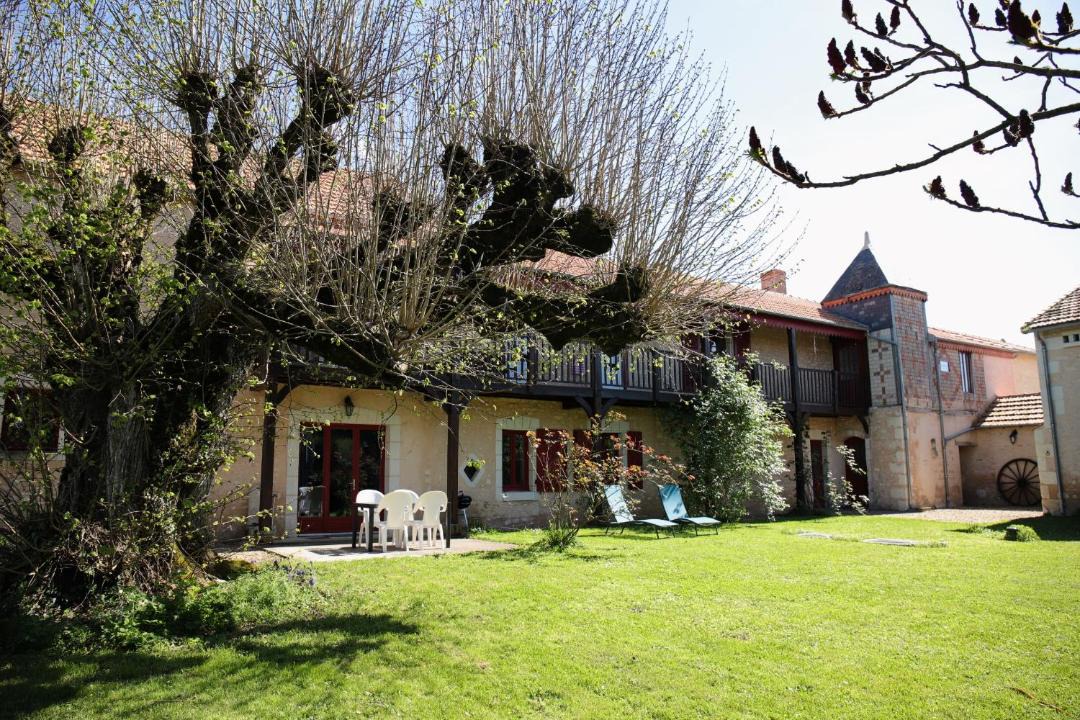 Photo of Others in Braye-Sous-Faye