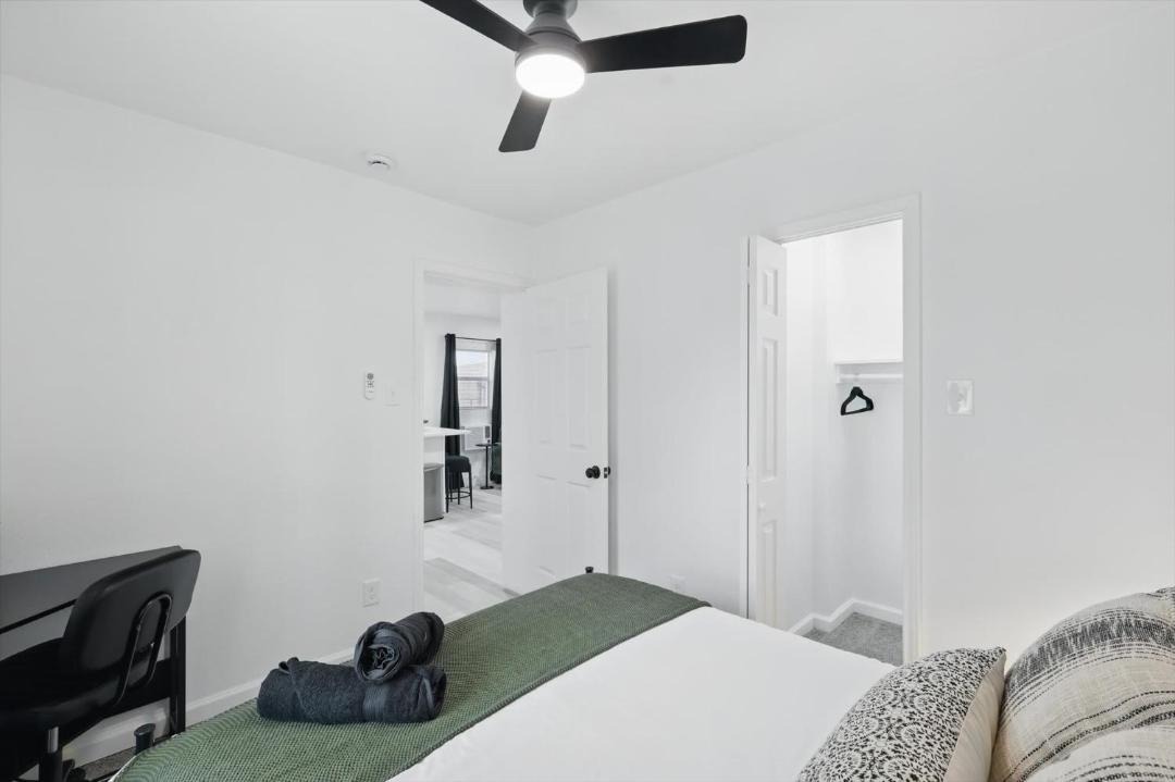 Photo of Bedroom in Haltom City