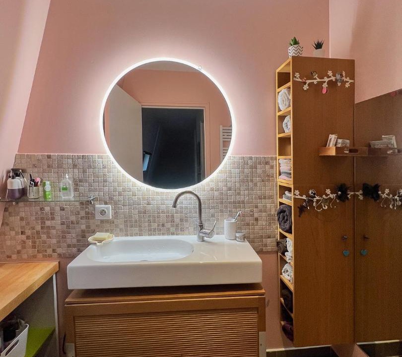 Photo of Bathroom in Semblancay