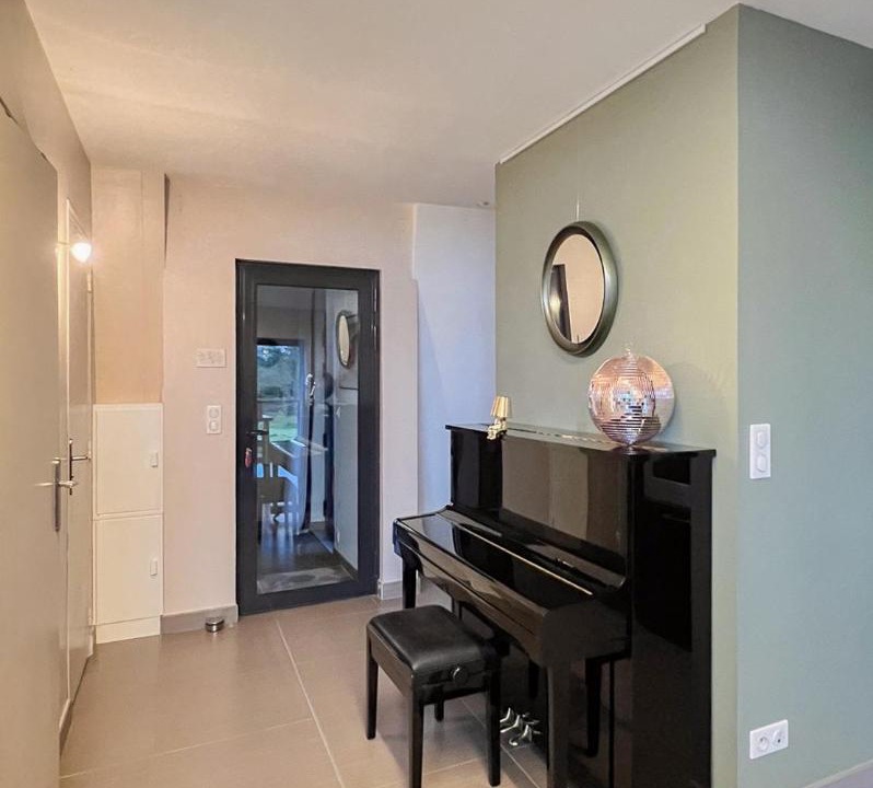 Photo of Others in Semblancay