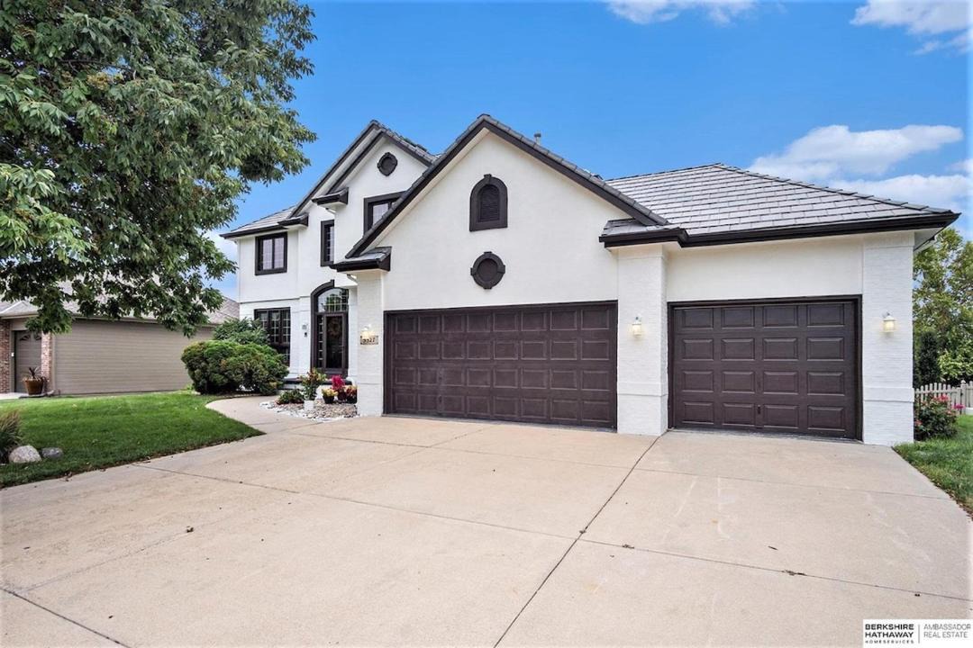 Photo of Others in Omaha