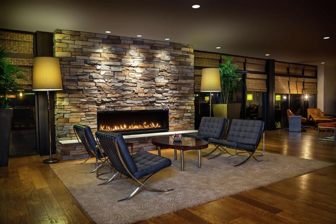 Photo of Livingroom in Burlingame