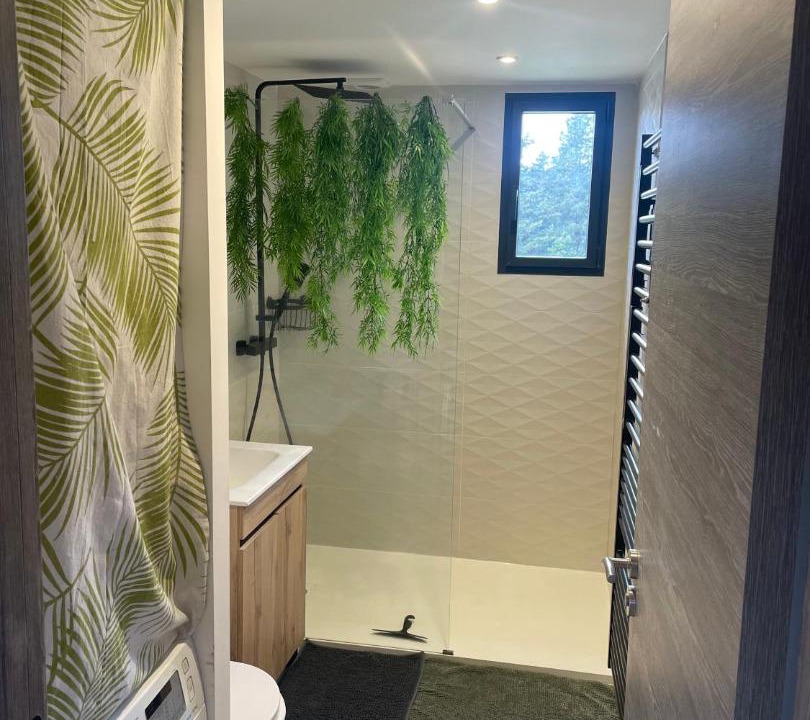 Photo of Bathroom in Vallon-Pont-d'Arc