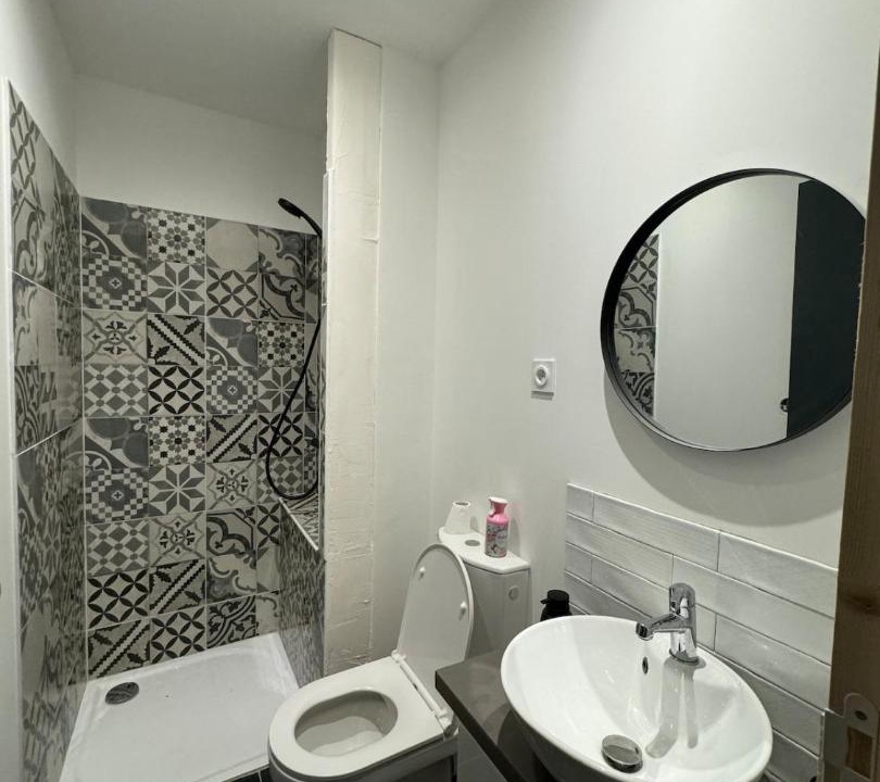 Photo of Bathroom in Limoux