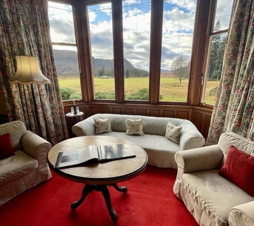 Photo of Others in Newtonmore