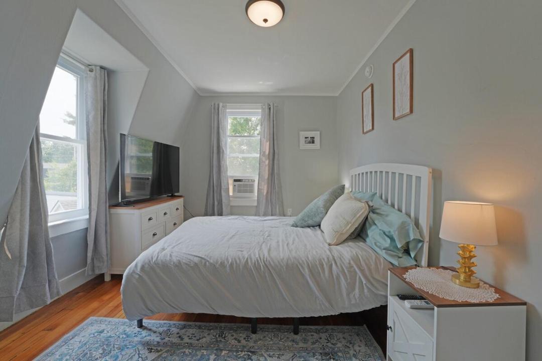 Photo of Bedroom in Old Orchard Beach