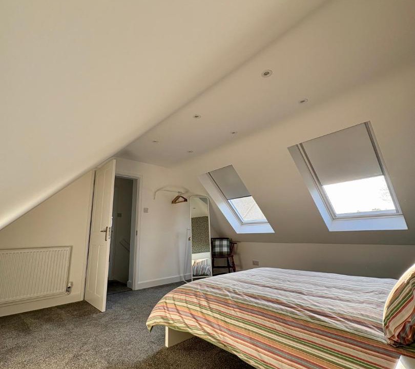 Photo of Bedroom in South Leigh