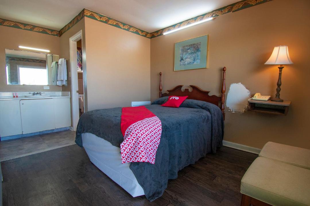 Photo of Bedroom in Calhoun