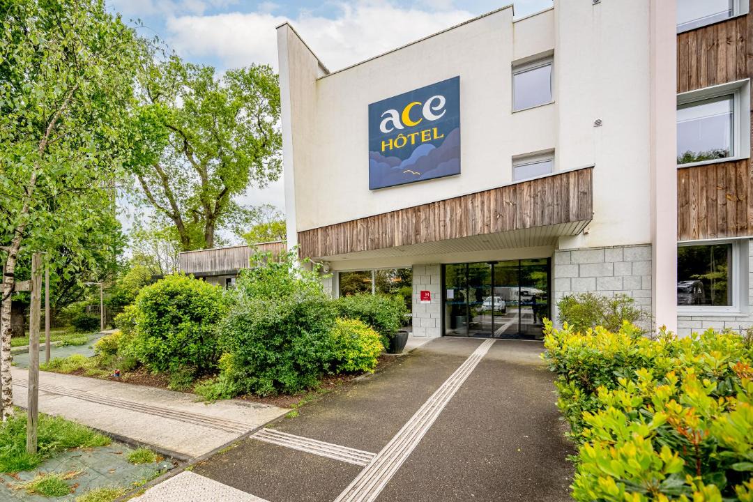 Photo of Others in Cestas