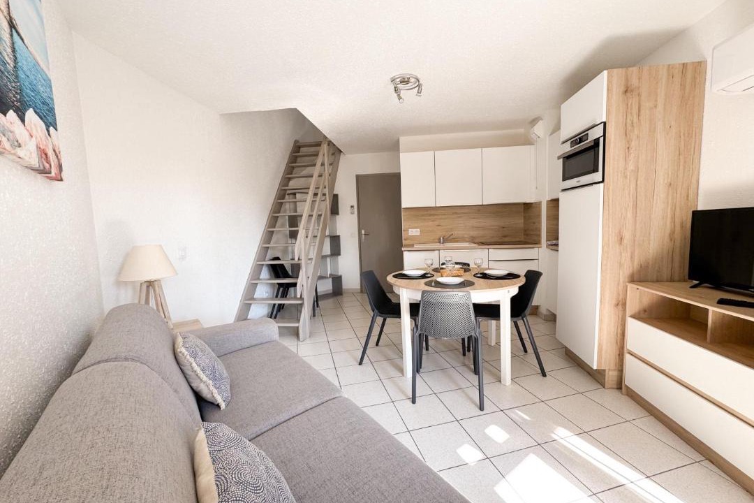 Photo of Others in Les Hauts de Canet