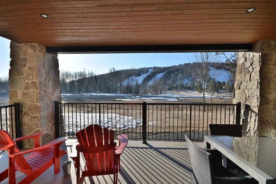 Photo of Patio Balcony in Saint-Sauveur