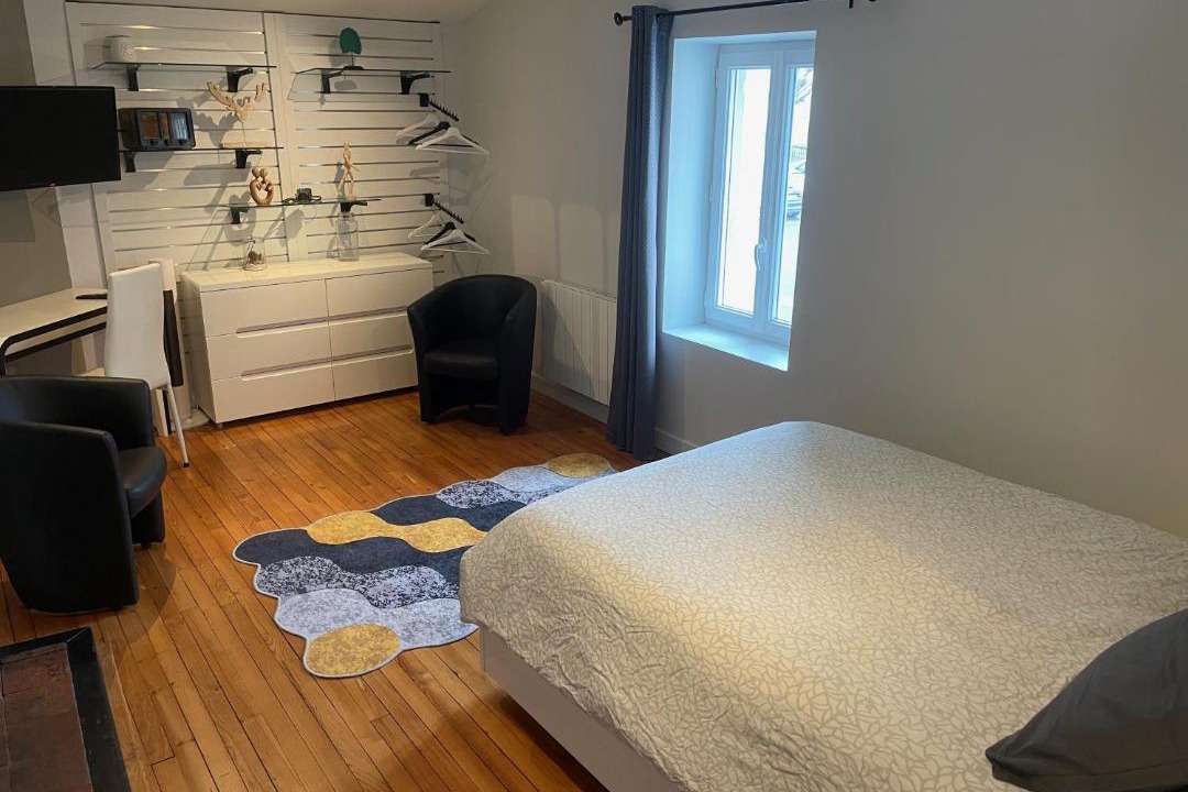 Photo of Bedroom in Mouilleron-en-Pareds