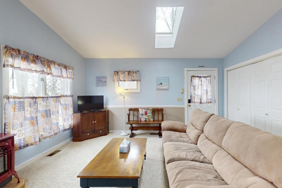 Photo of Others in Chamberlain