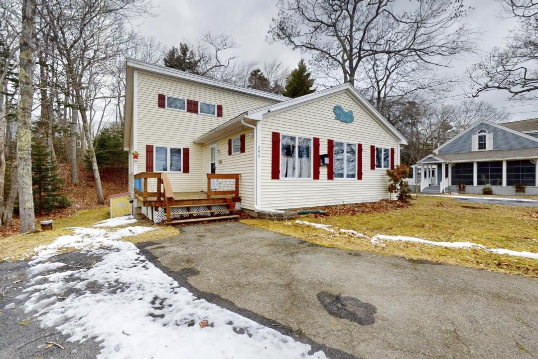 Photo of Others in Chamberlain