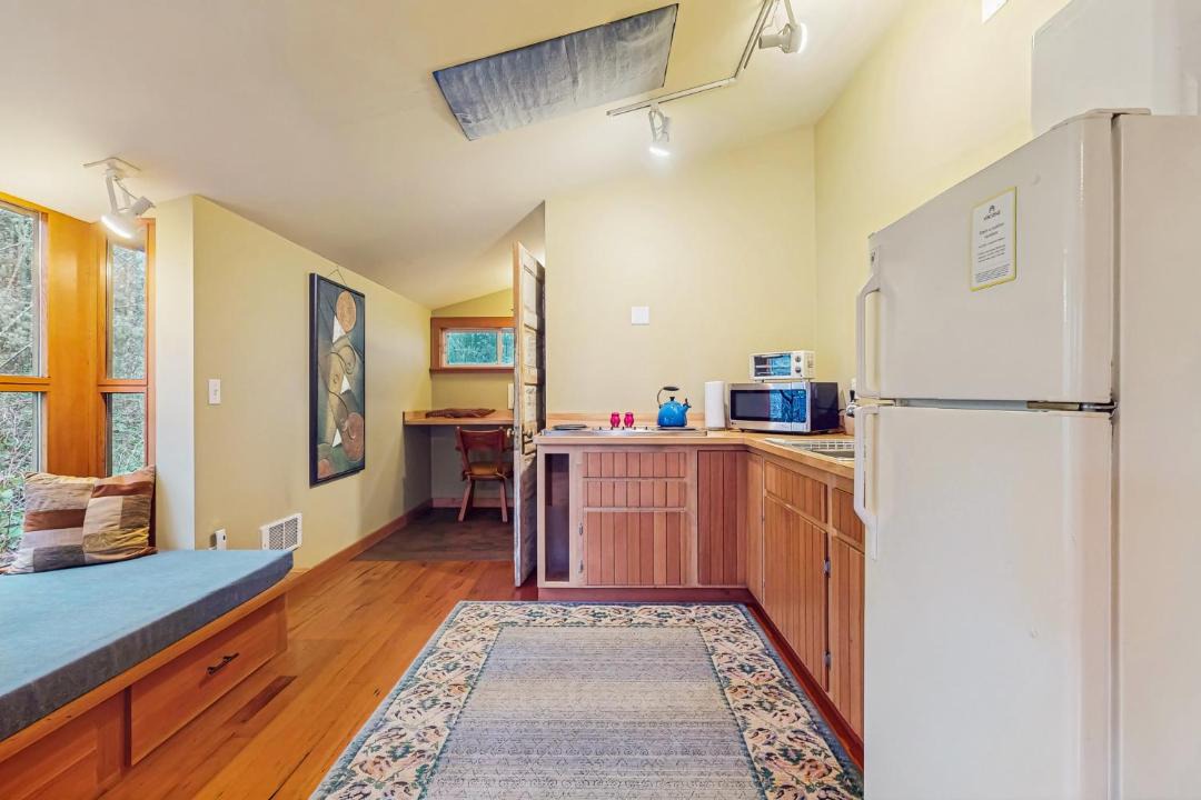 Photo of Others in Eastsound