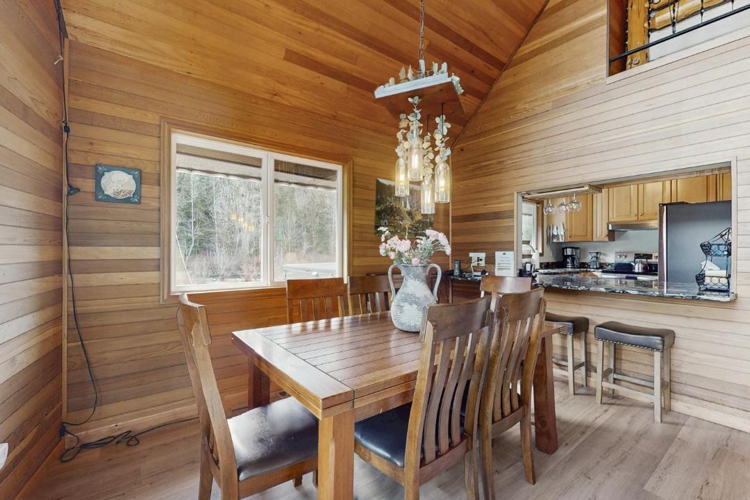 Photo of Others in Gold Bar