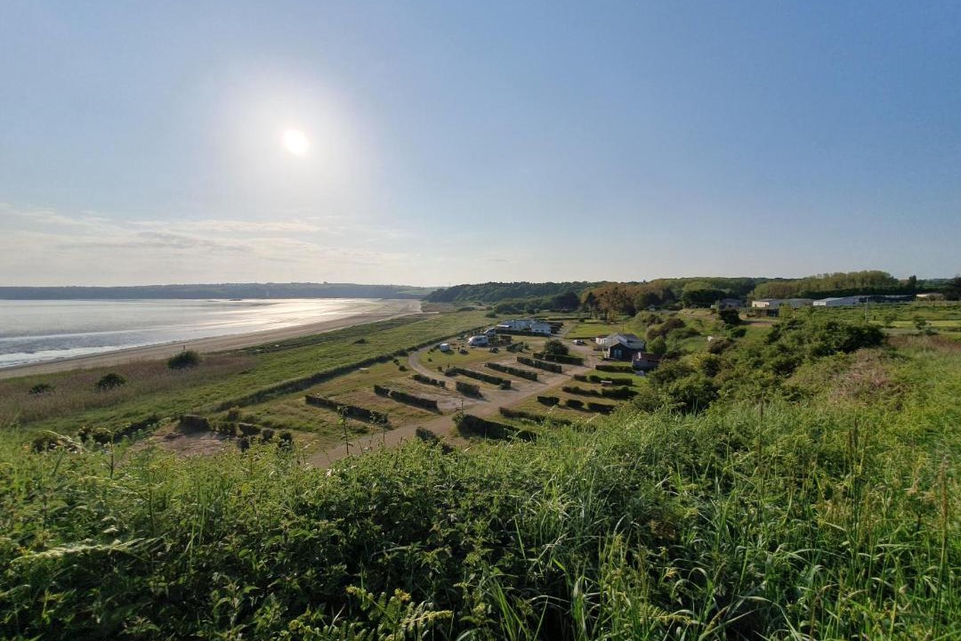 Photo of Others in Hillion