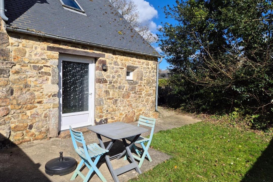 Photo of Others in Vasteville