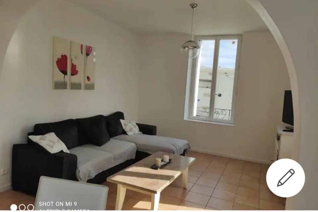 Photo of Others in Habas