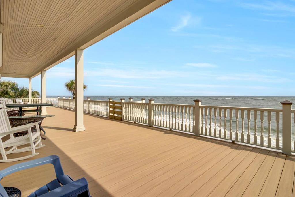Photo of Patio Balcony in Beachwood East