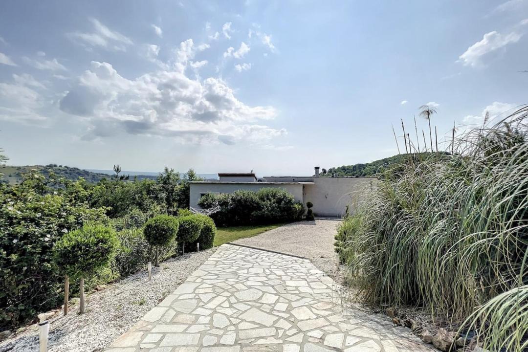 Photo of Others in Chazeaux