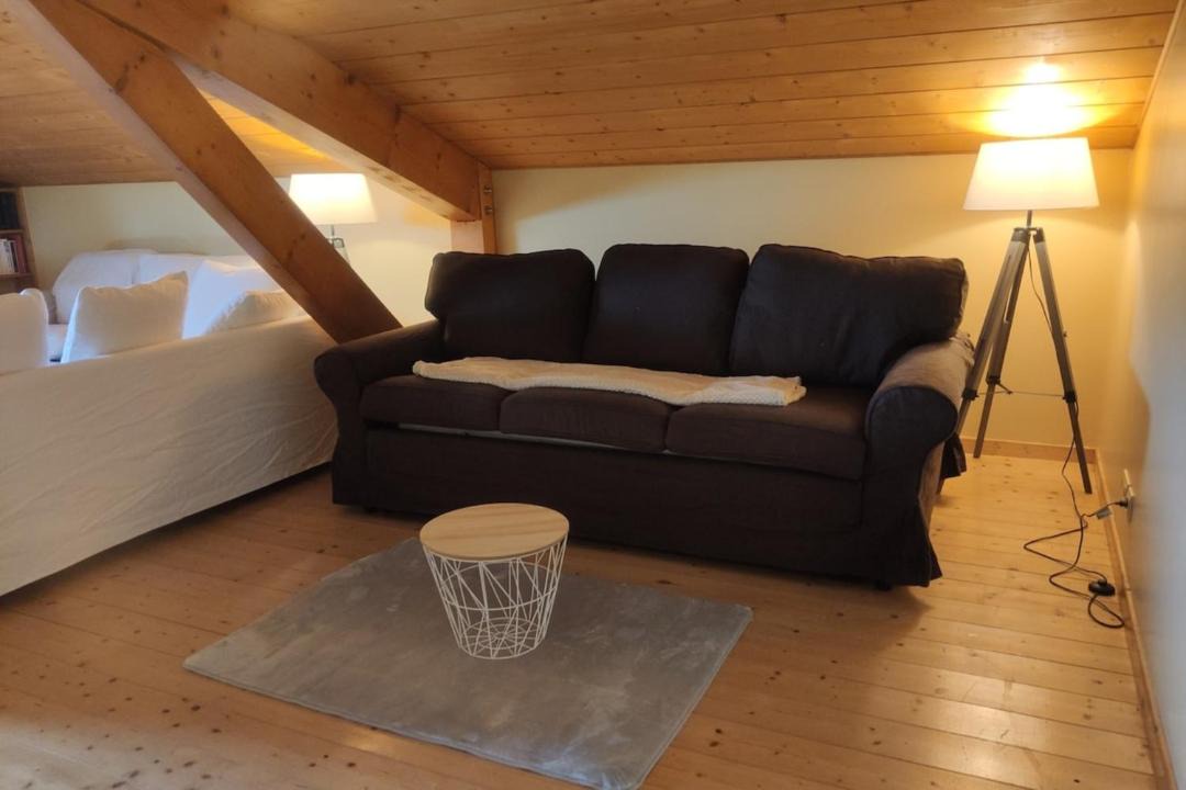 Photo of Others in Fons