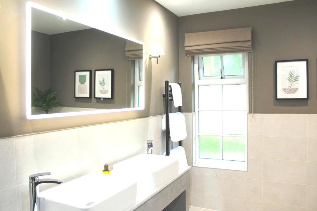 Photo of Bathroom in Little Budworth