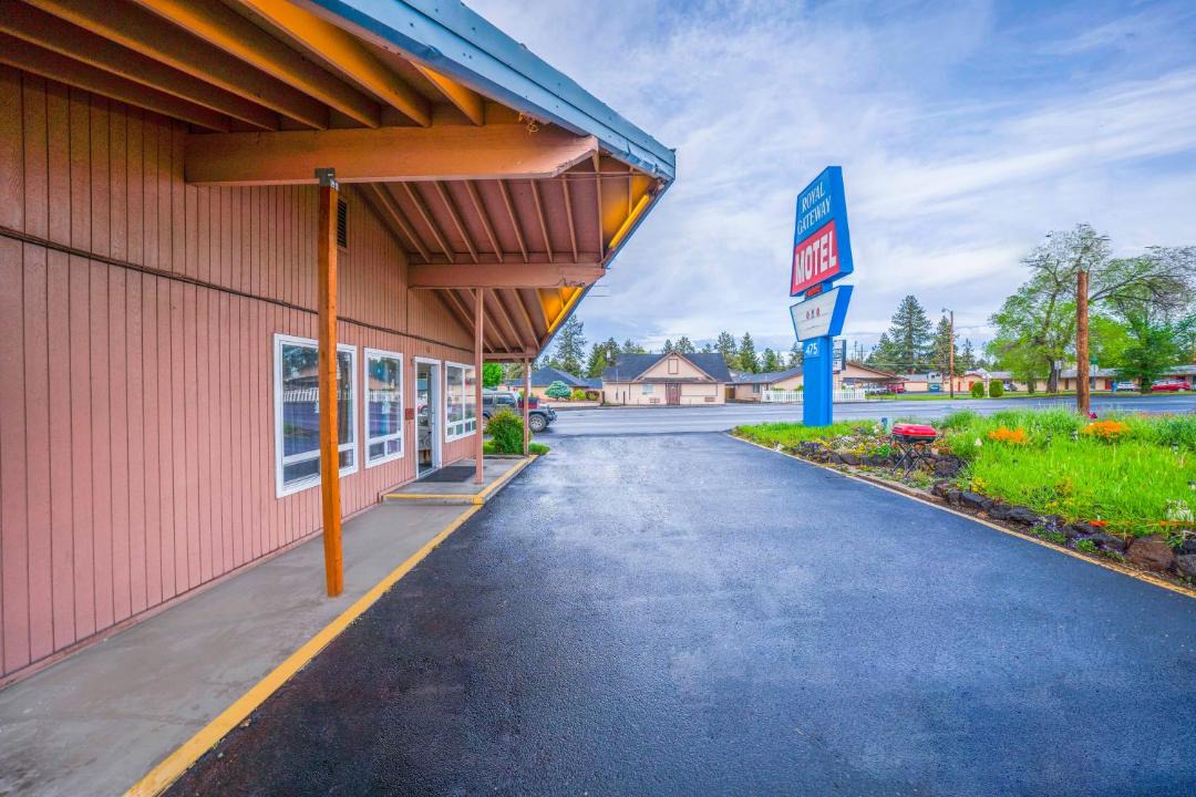 Photo of Others in Larkspur