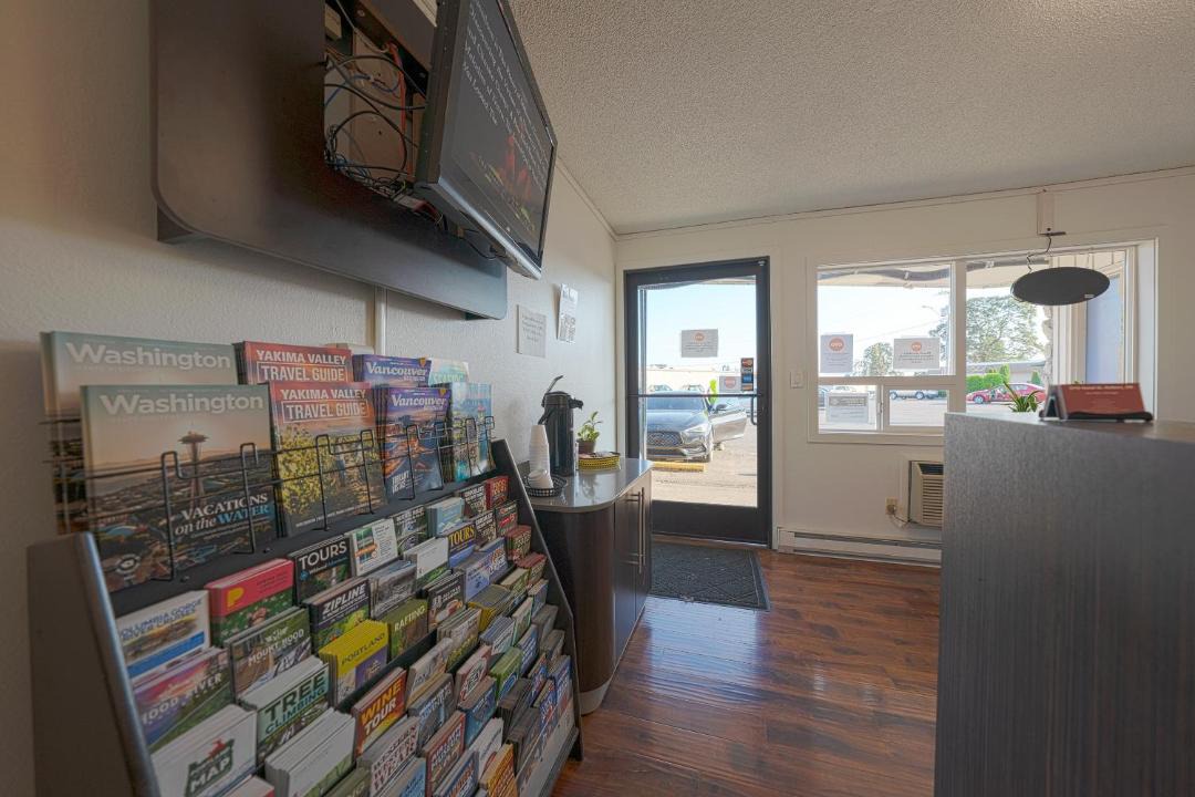 Photo of Others in St. Helens