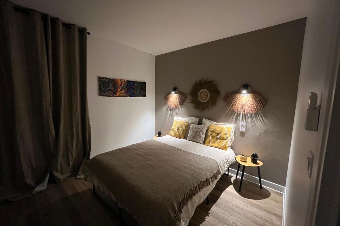 Photo of Bedroom in Le Ledat