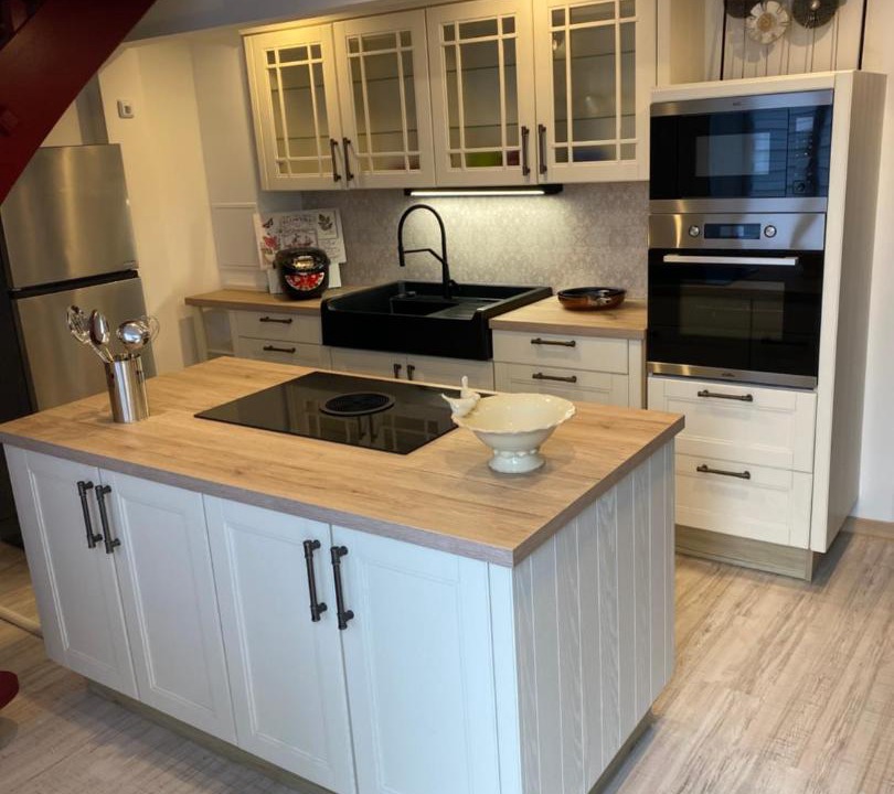 Photo of Kitchen in Conflans-sur-Lanterne