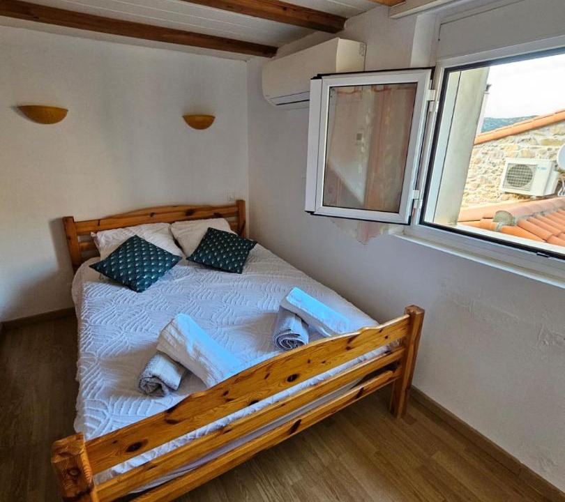 Photo of Bedroom in Tautavel