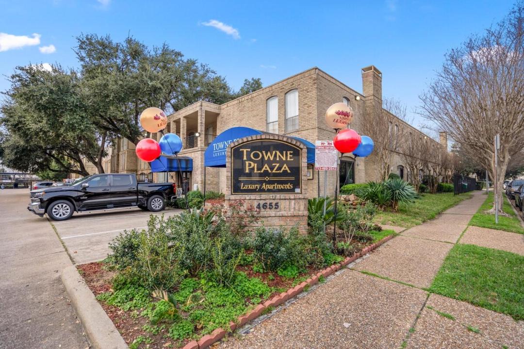 Photo of Others in Houston