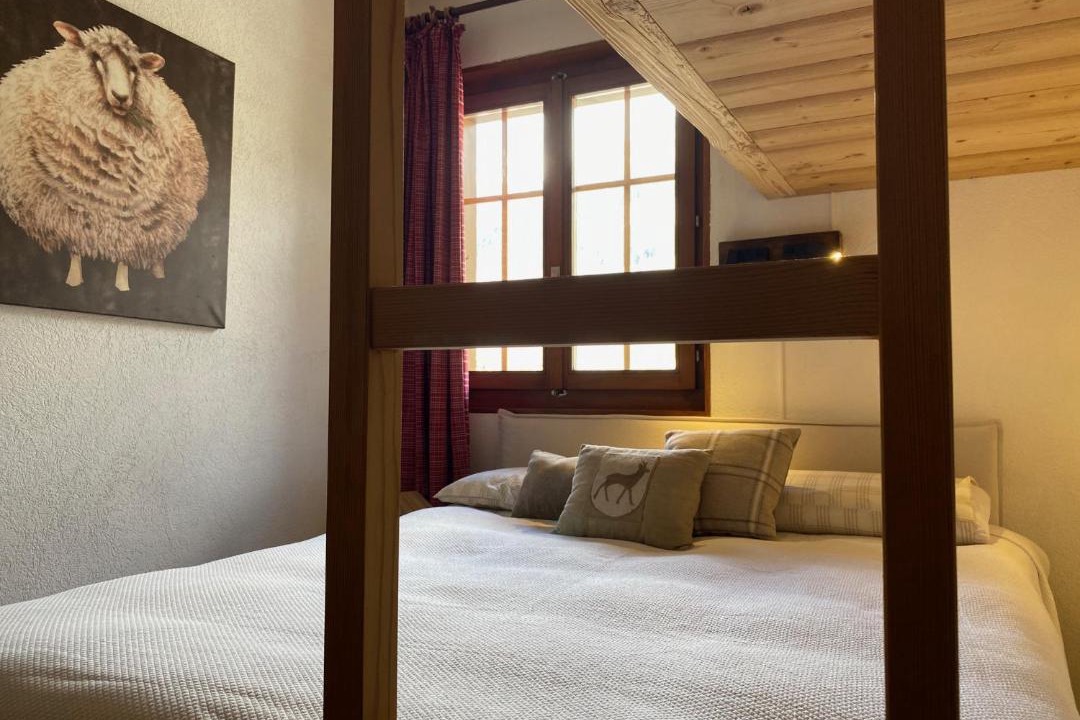 Photo of Bedroom in Chateau-d'Oex