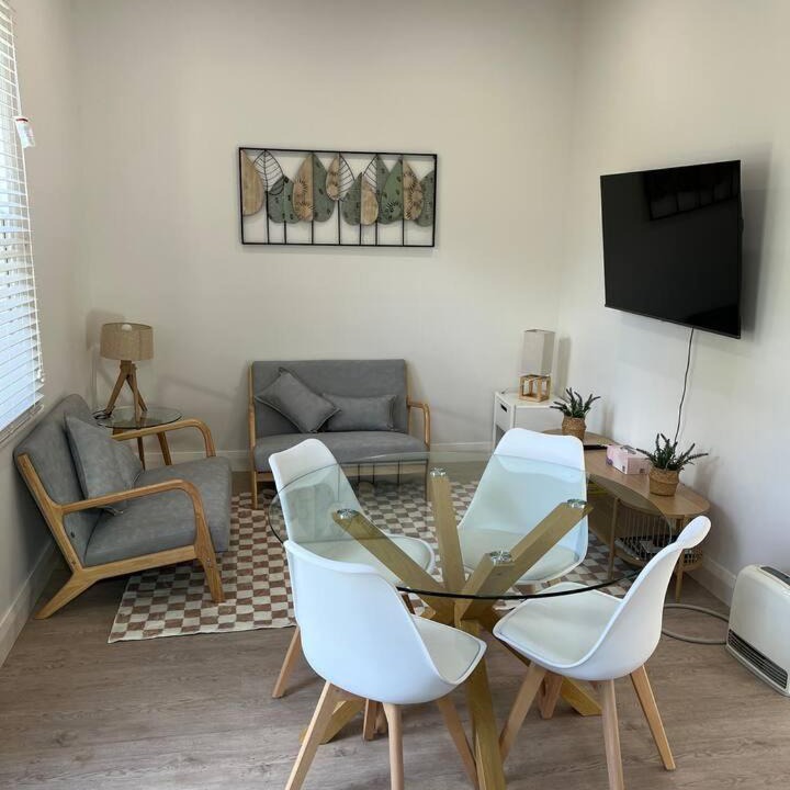 Photo of Livingroom in Orange East