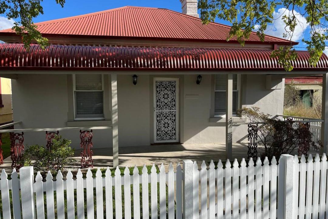 Photo of Others in Orange East