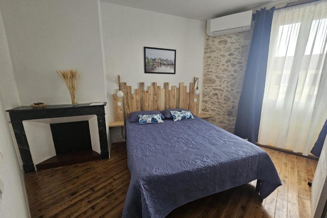 Photo of Bedroom in Condom