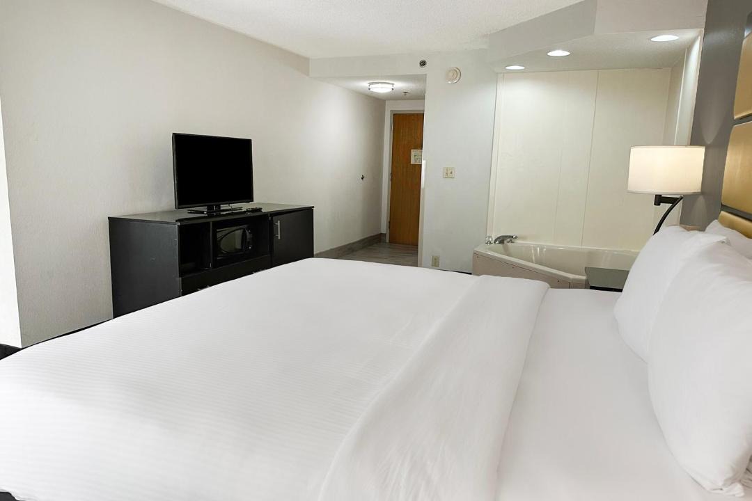Photo of Bedroom in Tougaloo