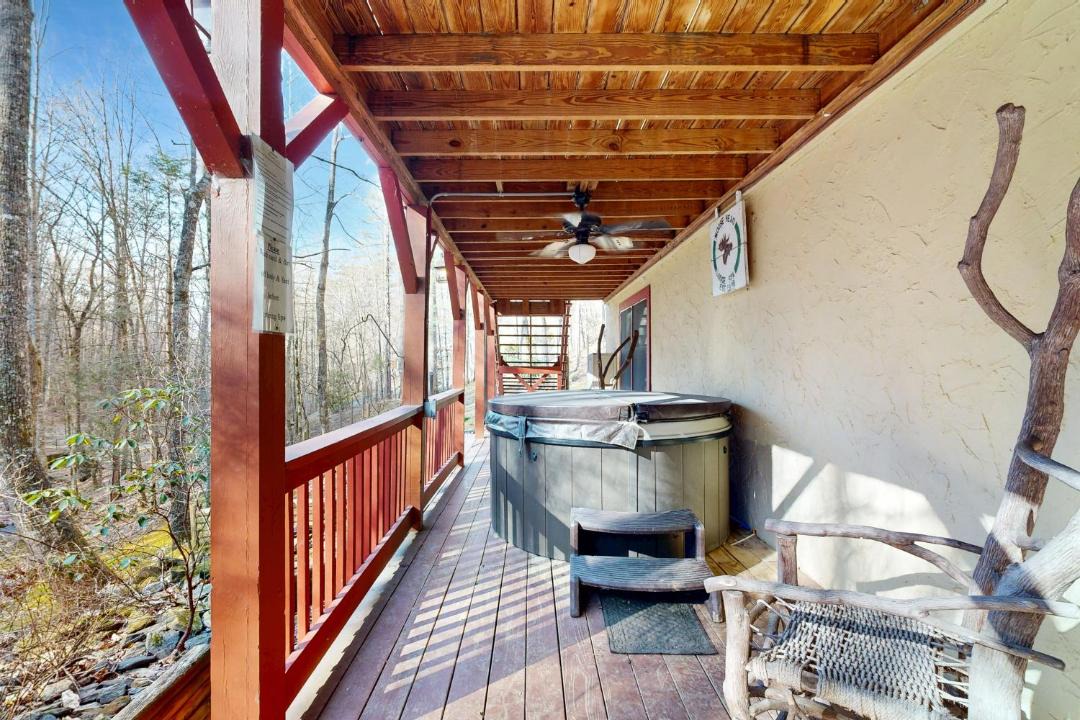 Photo of Patio Balcony in Sylva