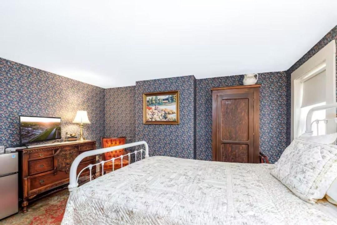 Photo of Bedroom in Galena