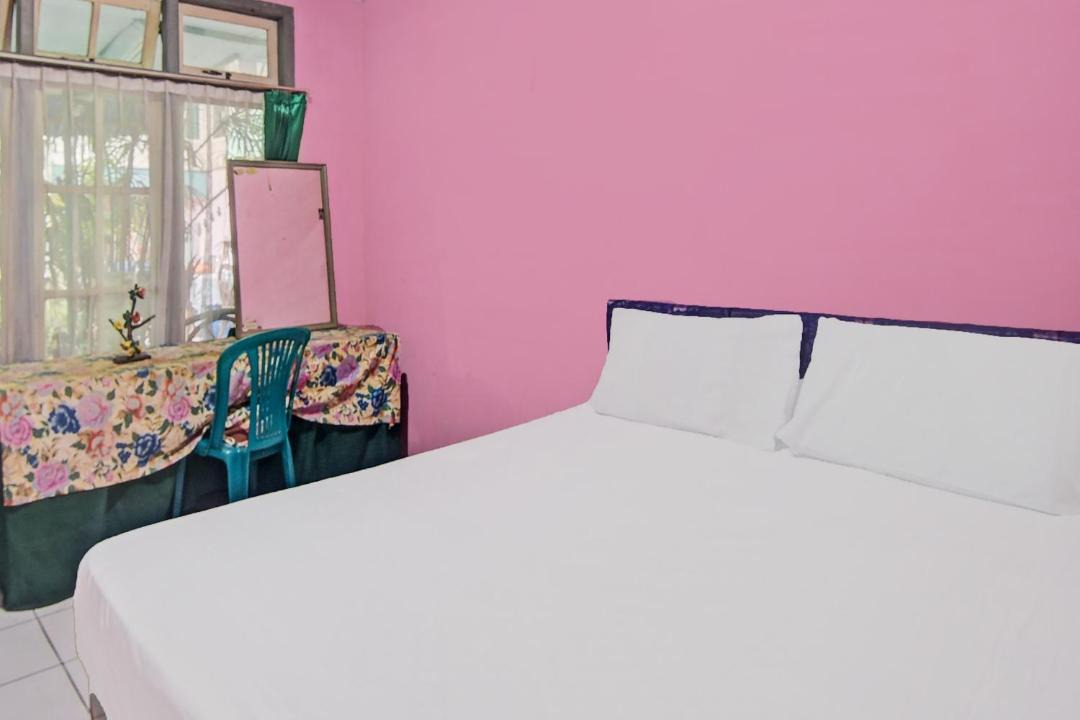 Photo of Bedroom in Tondano