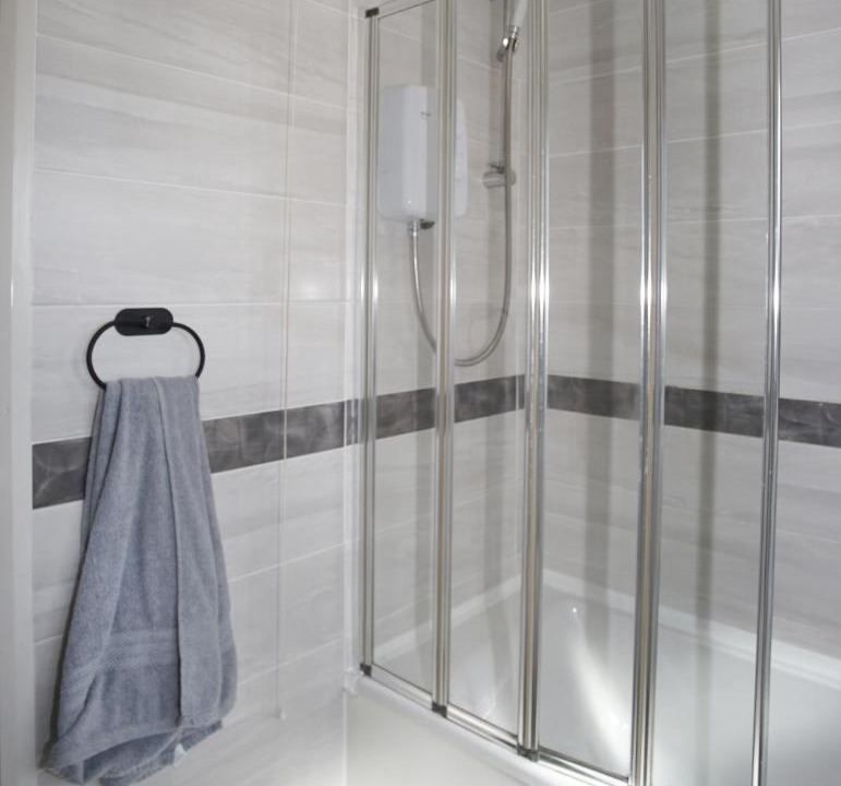 Photo of Others in Leigh