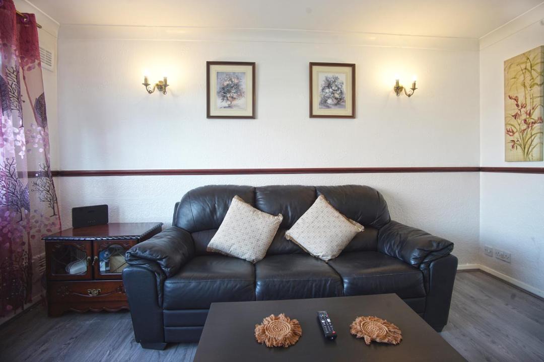 Photo of Others in Leigh