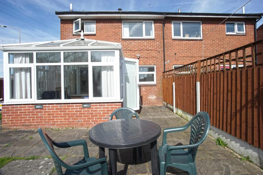 Photo of Others in Leigh