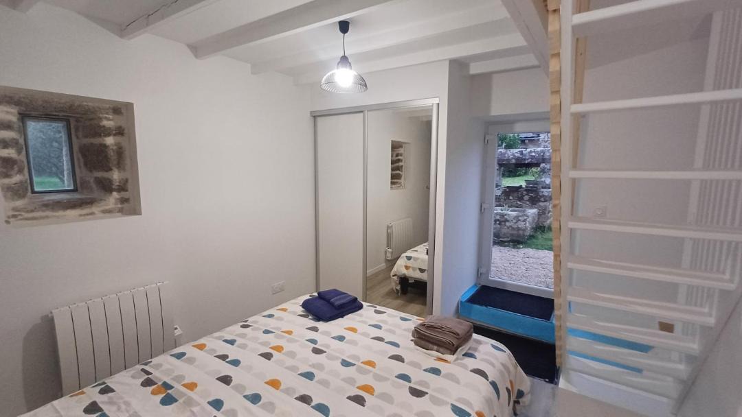 Photo of Bedroom in Pont-Aven