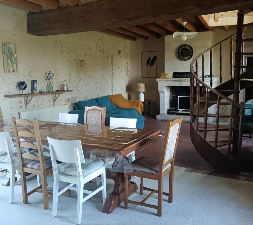 Photo of Others in Lhomme