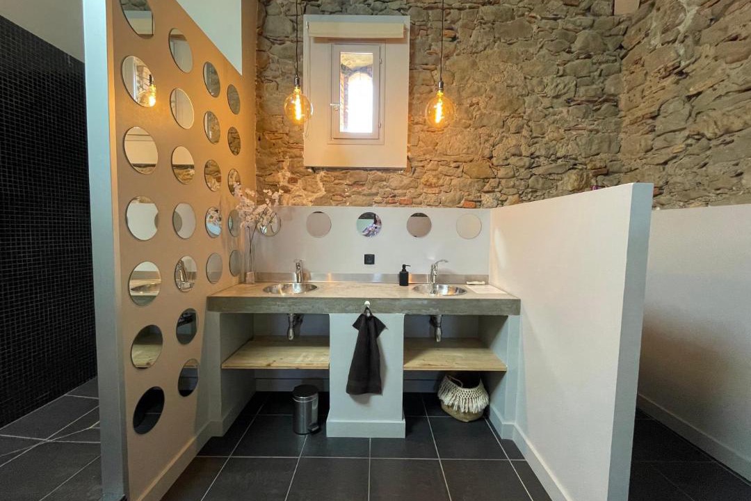 Photo of Bathroom in Trebes